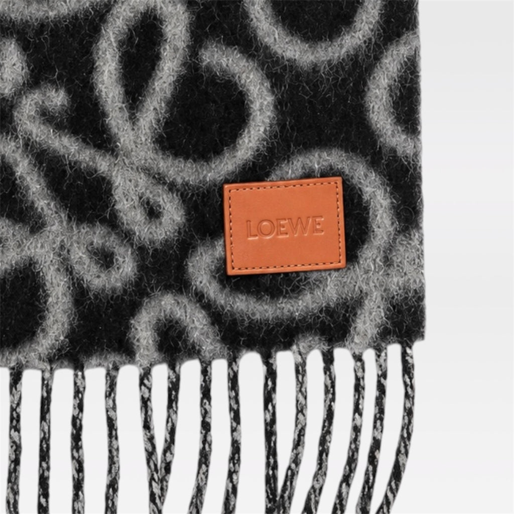 LOEWE マフラー アナグラムスカーフ