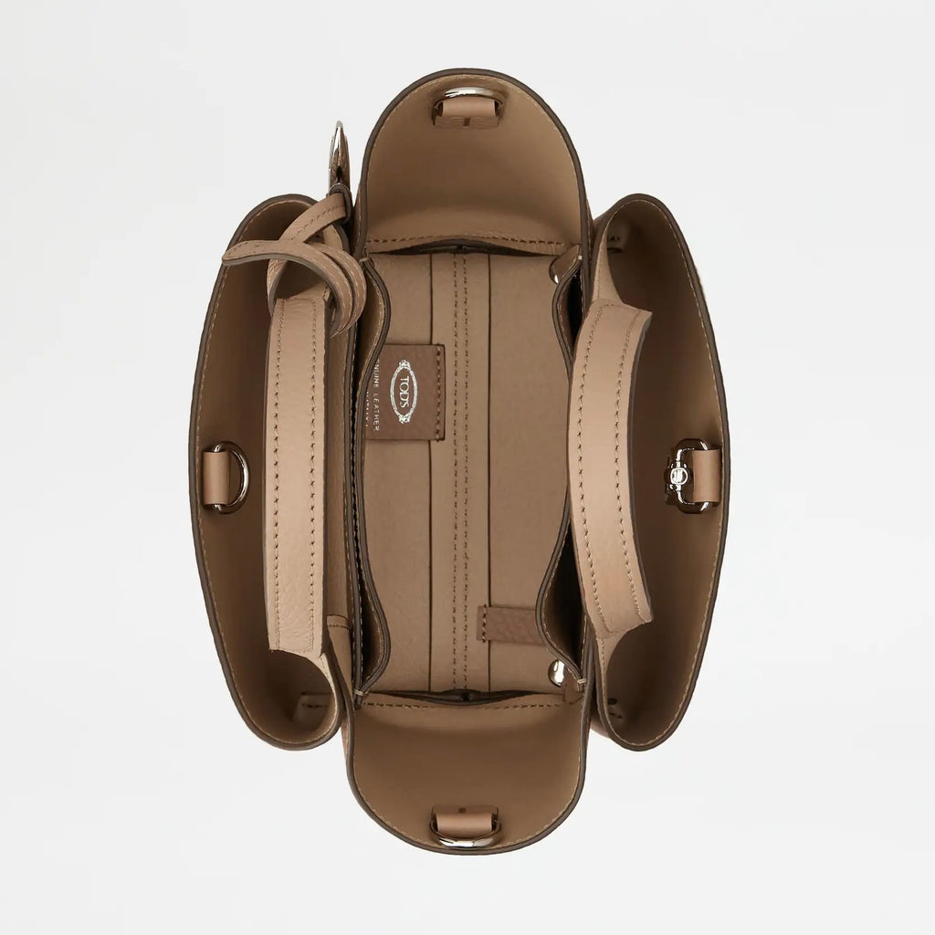 TOD'S マイクロ レザー Tタイムレス