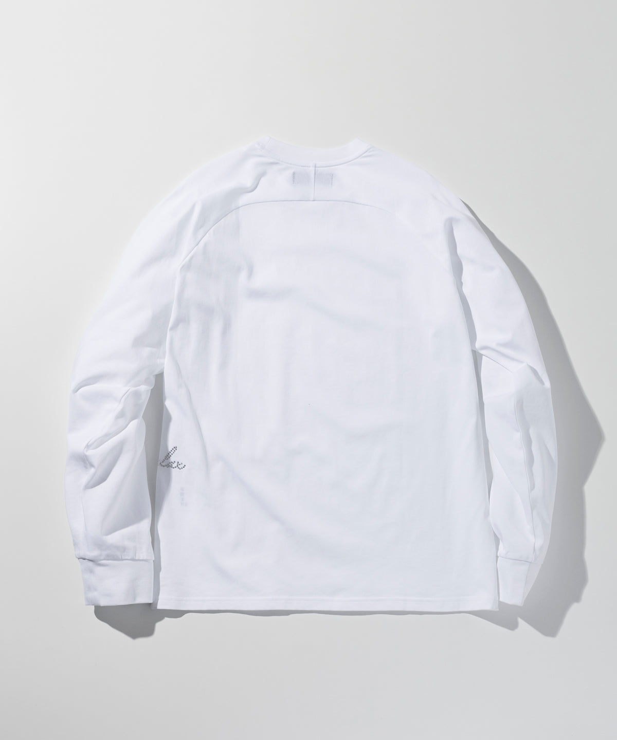 1PIU1UGUALE3 RELAX ジュエリーロゴロングTシャツ