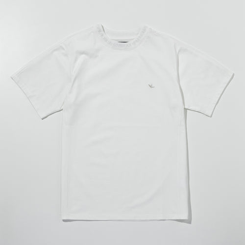 1PIU1UGUALE3 RELAX  グロッシー刺繍ネックロゴ半袖Tシャツ