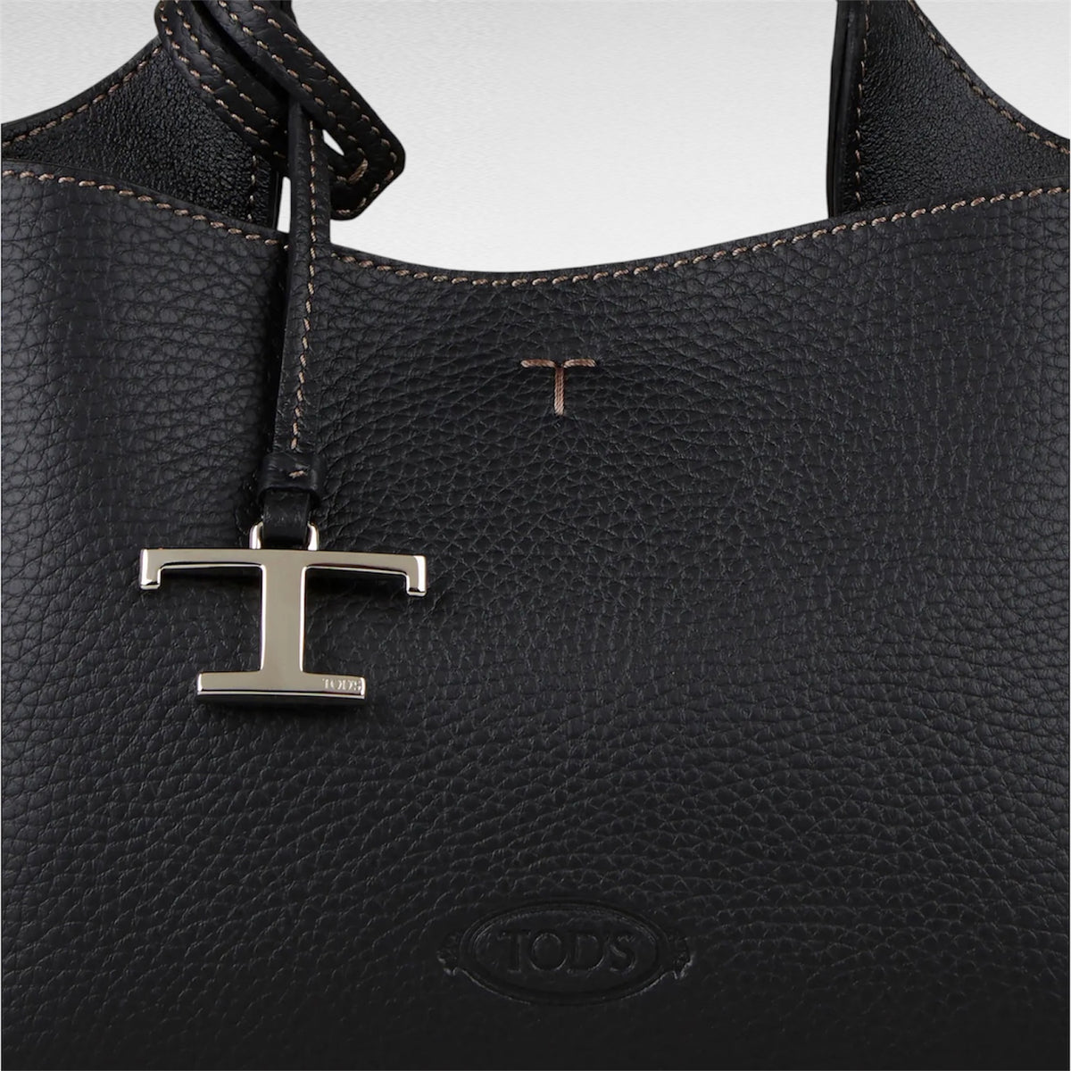 TOD'S ショルダーバッグ マイクロレザー Tタイムレス