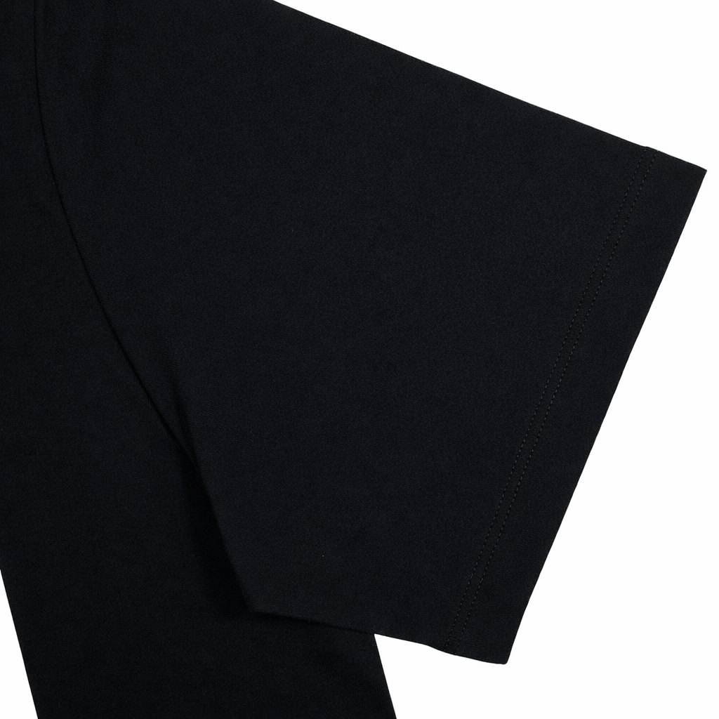 AMIRI スタッガード ロゴ Tシャツ