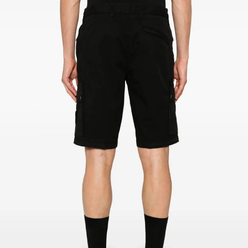 STONE ISLAND ショートパンツ