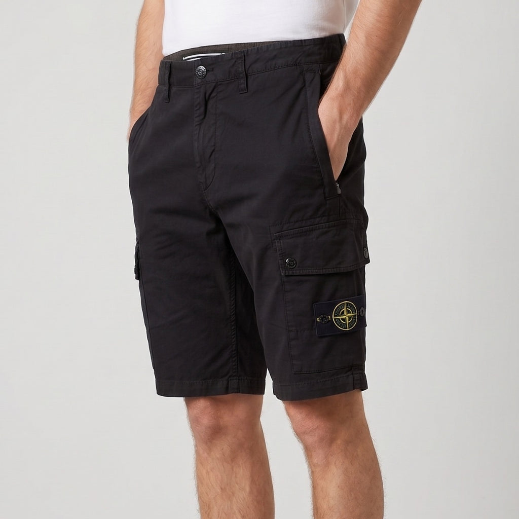 STONE ISLAND ショートパンツ