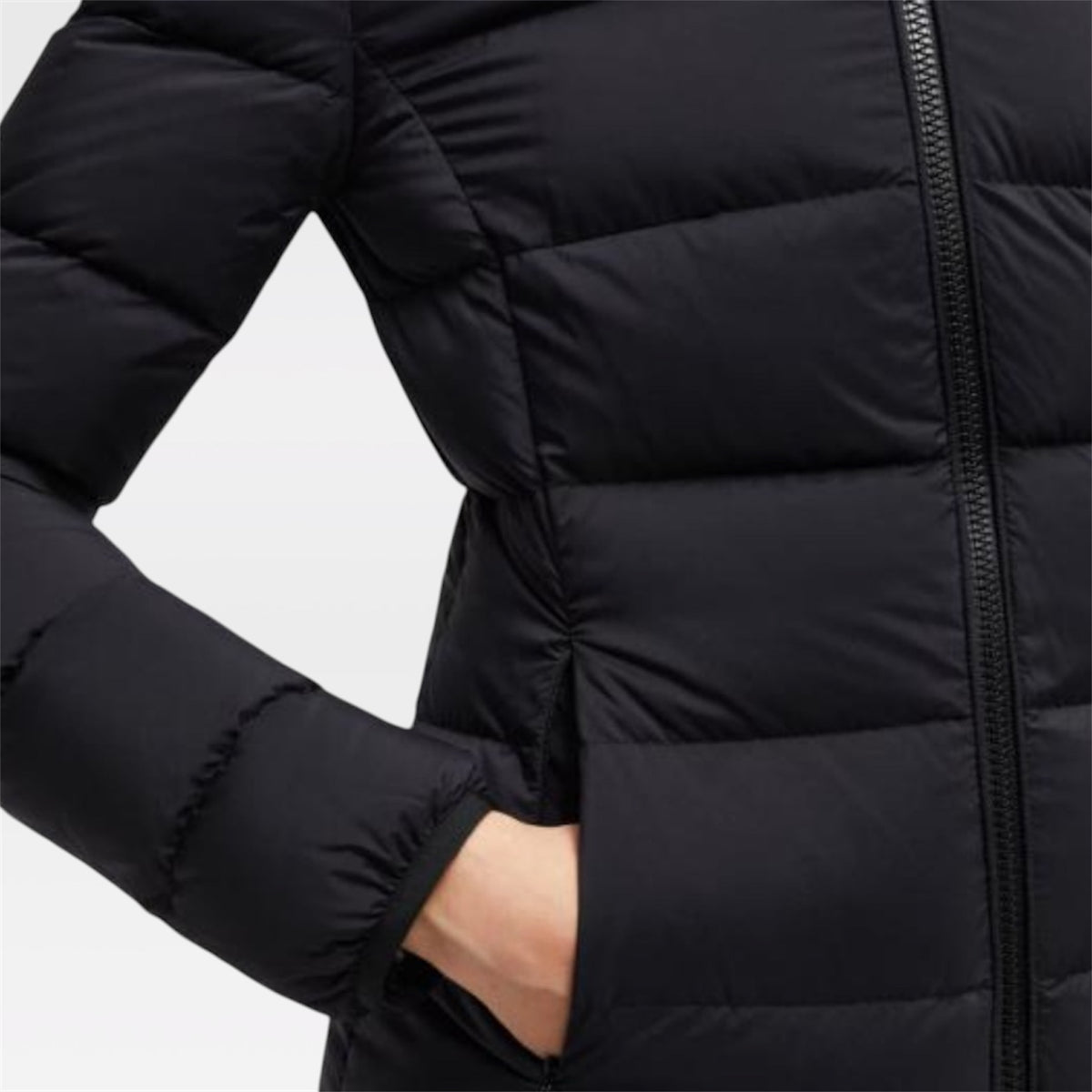 MONCLER ダウンジャケット GIE