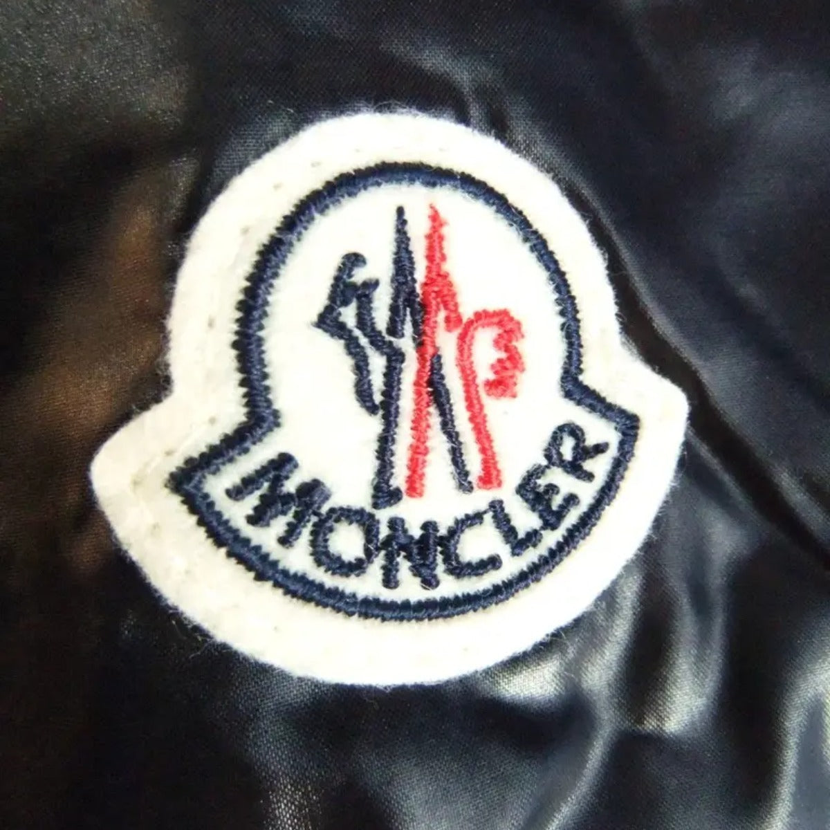 MONCLER ダウンジャケット MAYA-マヤ-